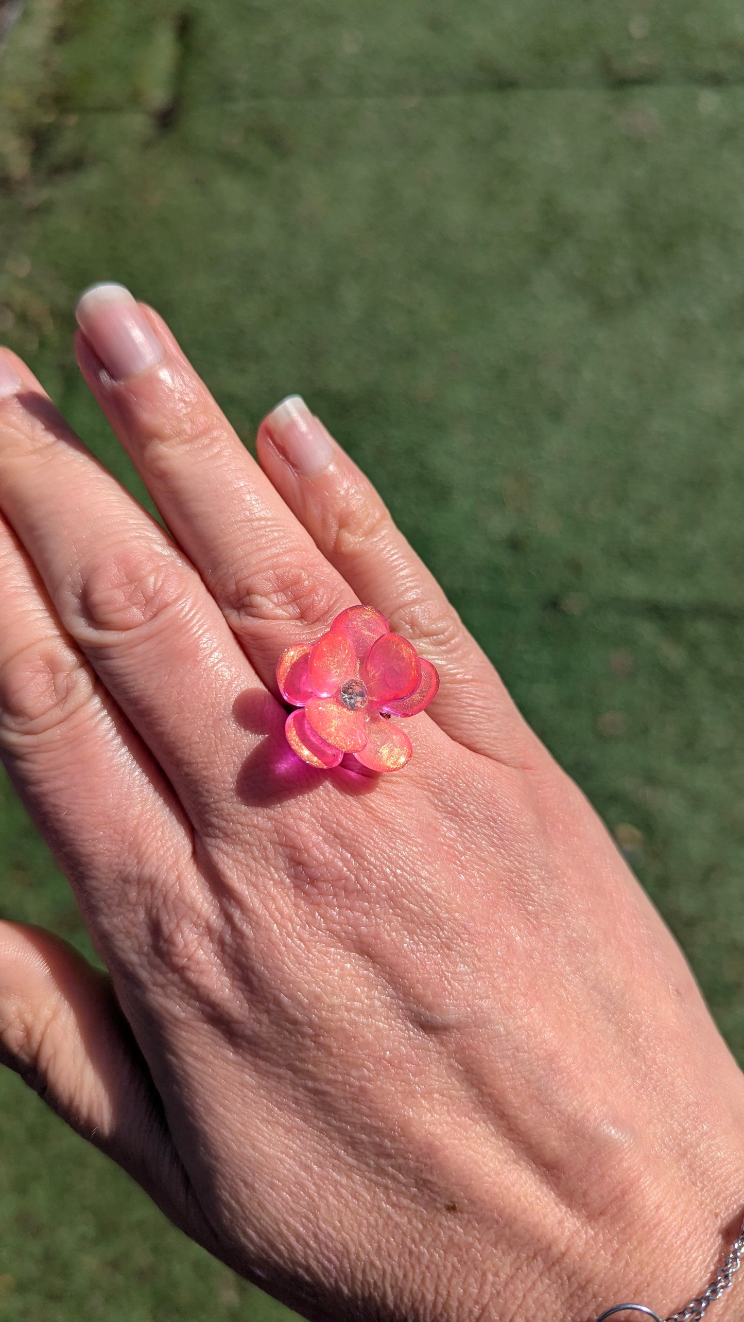 Fleur de Printemps, Bague en résine artisanale