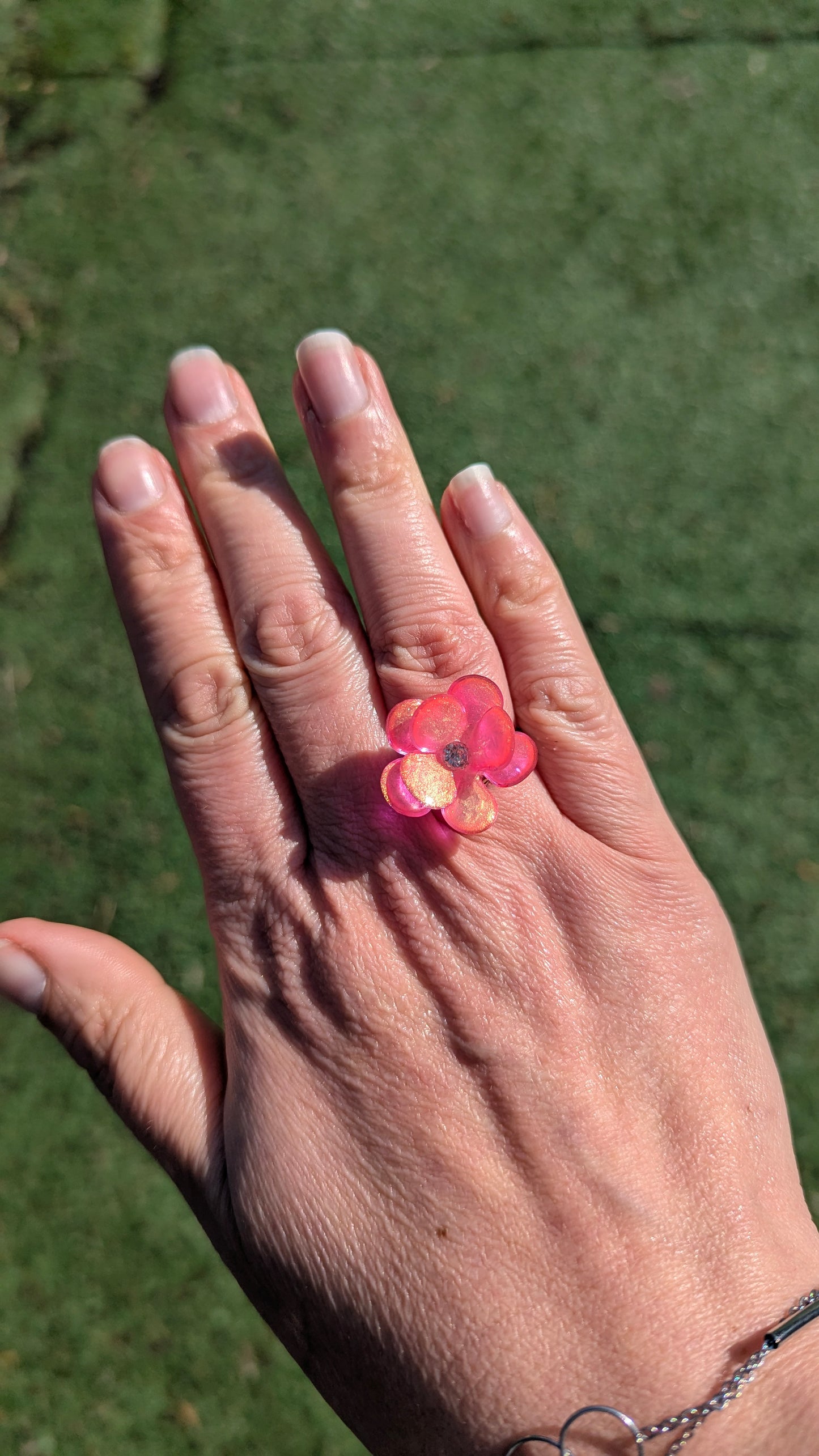 Fleur de Printemps, Bague en résine artisanale