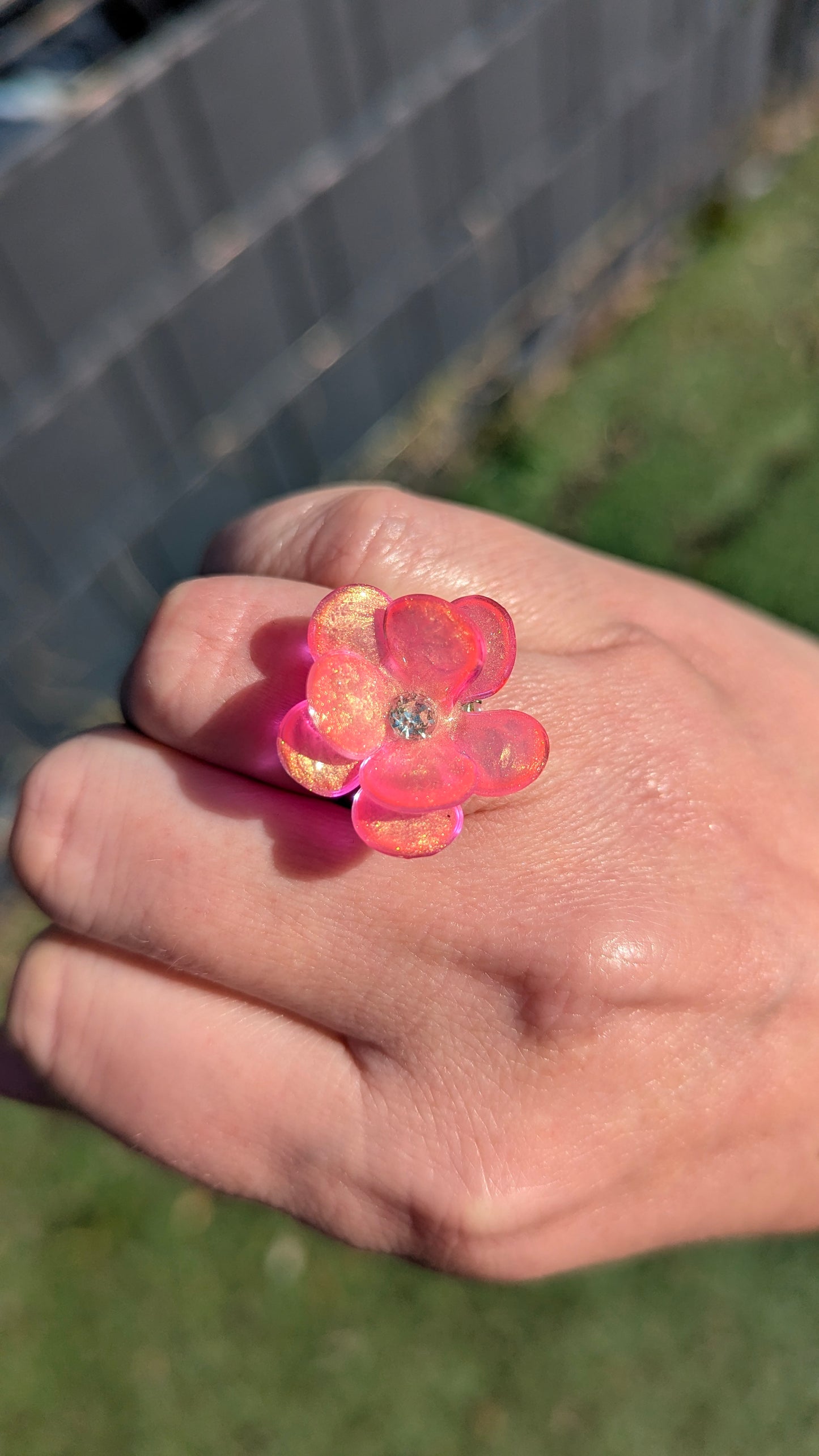 Fleur de Printemps, Bague en résine artisanale