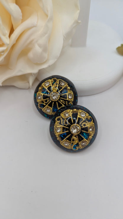 Mandala Nuit, Boucles d'oreilles à clip en résine artisanale