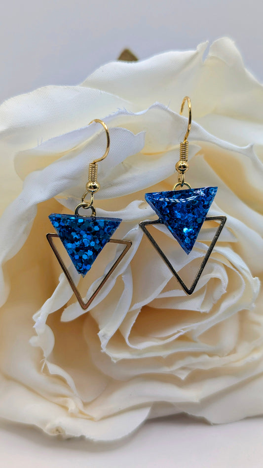 Triangle Électrique, Boucles d'oreilles en résine