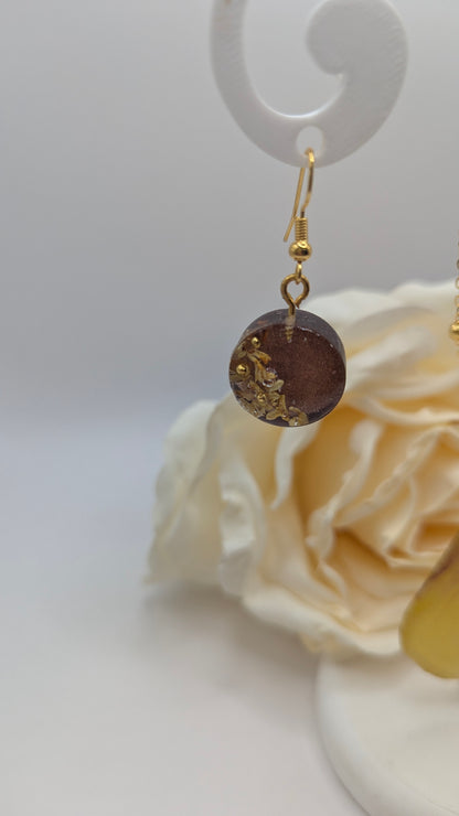 Pétale d'Or : Parure en résine artisanale
